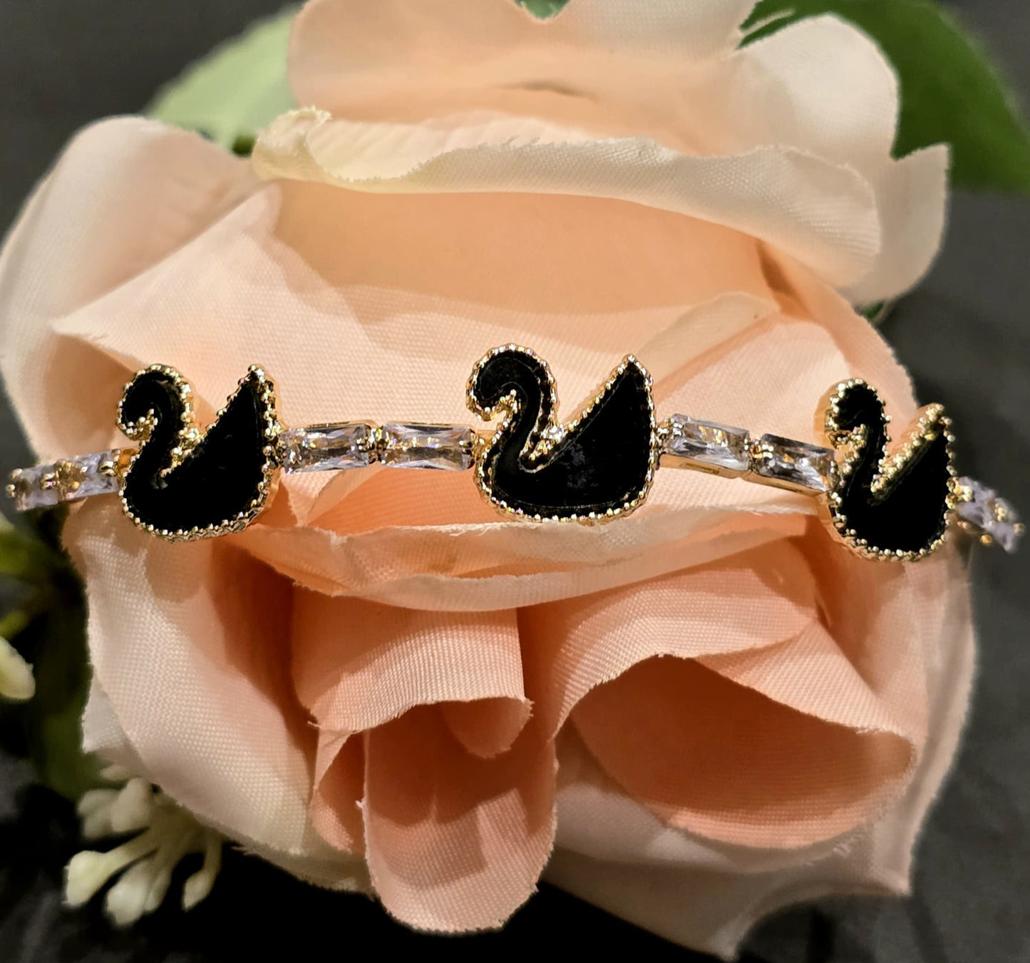 Gold Midnight Swan Cuff Bracelet - GEN Z JEWELRY