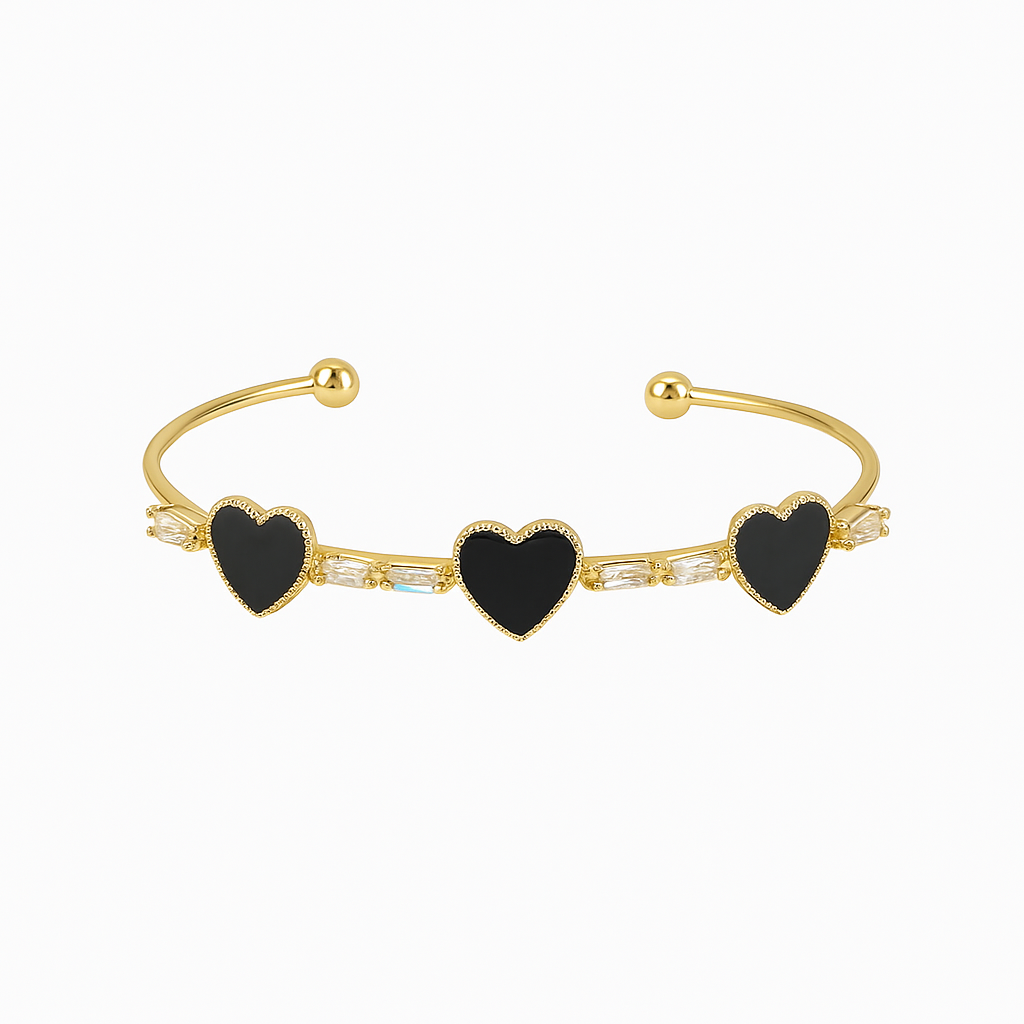 Elegant Gold Heart Cuff Bracelet - GEN Z JEWELRY
