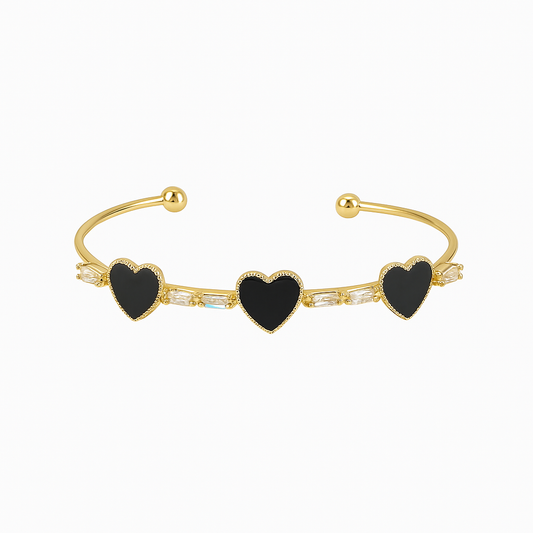 Elegant Gold Heart Cuff Bracelet - GEN Z JEWELRY