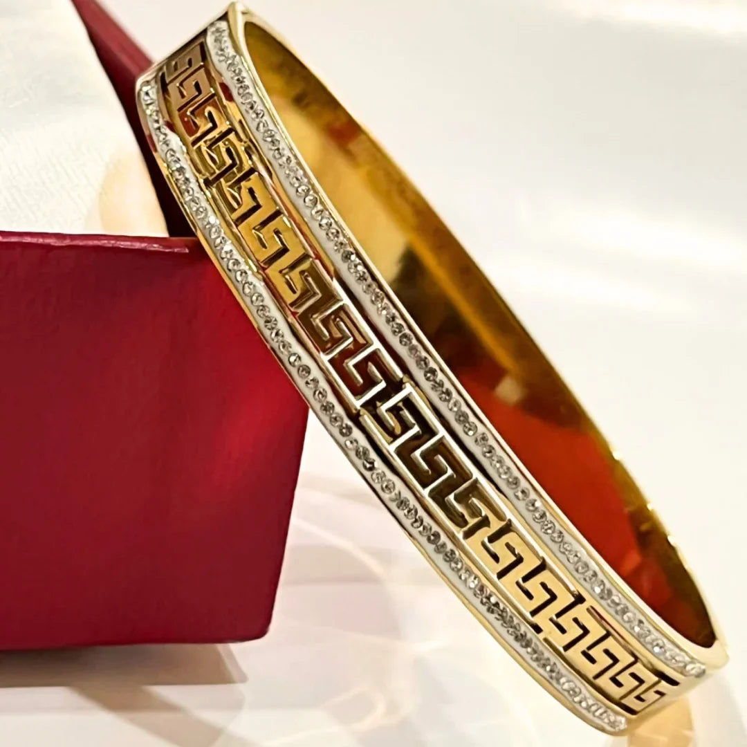 Stainless Steel Adeline Bangle - GEN Z JEWELRY
