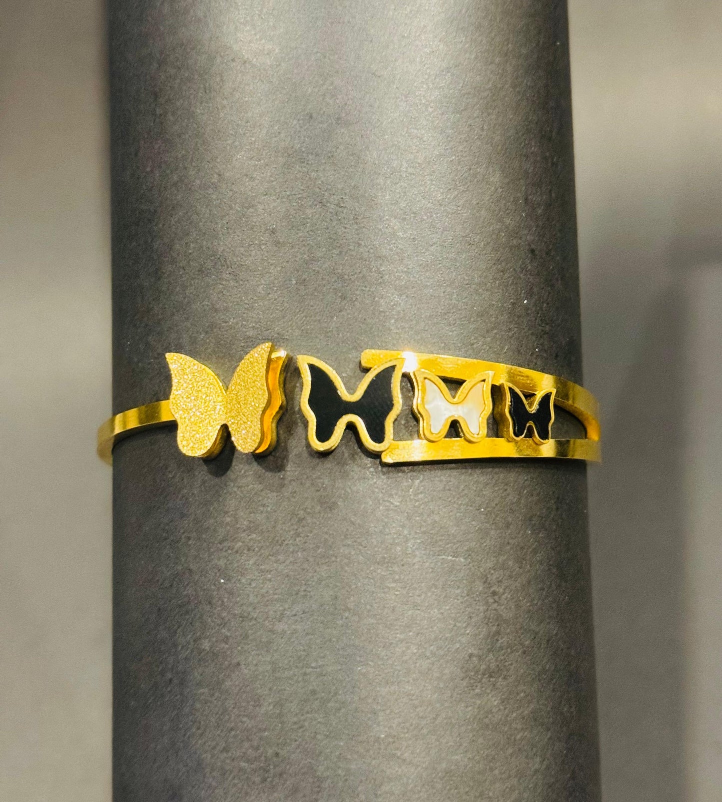 Gold Butterfly Bangle - GEN Z JEWELRY